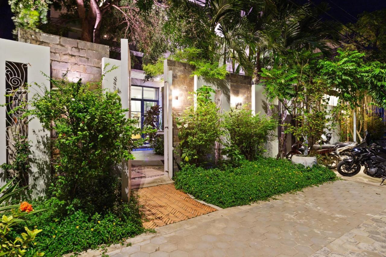 Hotel Five.S Kampot Exteriör bild